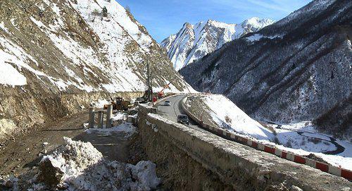 Дорожные работы на Транскаме. Фото Sputnik / Дзерасса Биазарти
 https://sputnik-ossetia.ru/North_Ossetia/20160126/928628.html