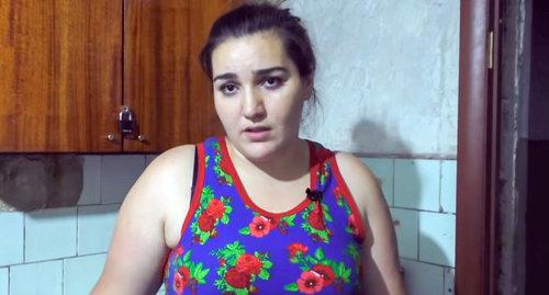 Жильца нальчикского общежития показывают свои условия проживания. Кадр видео "Кавказского узла". Жильца нальчикского общежития показывают свои условия проживания. Кадр видео "Кавказского узла".