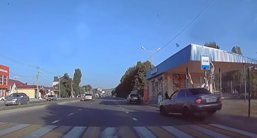 На месте ДТП в Черкесске. 4 сентября 2018 года. Кадр из видео пользователя АДВ-ТВ
https://www.youtube.com/watch?v=rtFJaLwG0Ig На месте ДТП в Черкесске. 4 сентября 2018 года. Кадр из видео пользователя АДВ-ТВ
https://www.youtube.com/watch?v=rtFJaLwG0Ig