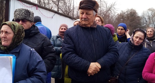 Торговцы Козьего рынка на акции протеста. 20.01.2019 г. Фото Людмилы Маратовой для "Кавказского узла" Торговцы Козьего рынка на акции протеста. 20.01.2019 г. Фото Людмилы Маратовой для "Кавказского узла"