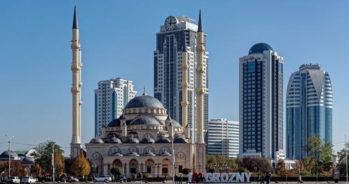 Мечеть "Сердце Чечни" в Грозном. Фото Alexxx1979, https://commons.wikimedia.org/w/index.php?curid=53692987
