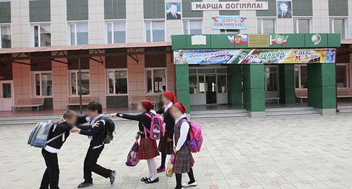 Школа в Грозном. Фото: REUTERS/Stringer