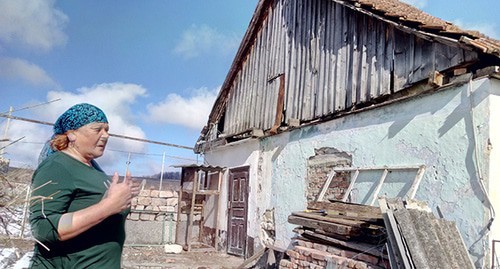 Жительница села Совхозное. Фото Людмилы Маратовой для "Кавказского узла" Жительница села Совхозное. Фото Людмилы Маратовой для "Кавказского узла"