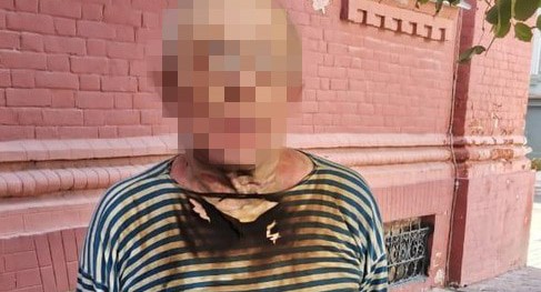 Подозреваемый в поджеге двери Астраханской областной думы. Фото пресс-службы поджег двери Астраханской областной думы https://www.astroblduma.ru/events/news/podzhog-zdaniya-dumy-ne-yavlyaetsya-itogom-piketa/ Подозреваемый в поджеге двери Астраханской областной думы. Фото пресс-службы поджег двери Астраханской областной думы https://www.astroblduma.ru/events/news/podzhog-zdaniya-dumy-ne-yavlyaetsya-itogom-piketa/