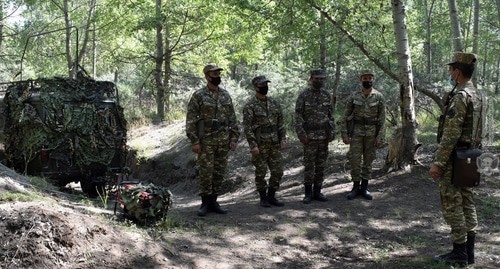 Военнослужащие армянской армии. Фото пресс-службы 
 МО Армении http://mil.am/hy/news/8271