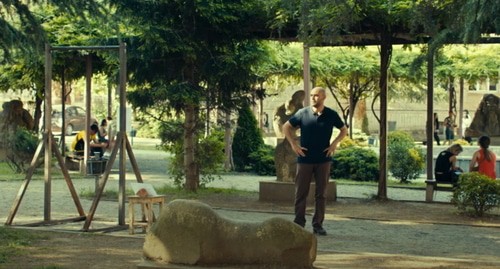 Стоп-кадр трейлера фильма канала Berlinale - Berlin International Film Festivalhttps://www.youtube.com/watch?v=8b6VllZ88Gs&t=1s Стоп-кадр трейлера фильма канала Berlinale - Berlin International Film Festivalhttps://www.youtube.com/watch?v=8b6VllZ88Gs&t=1s