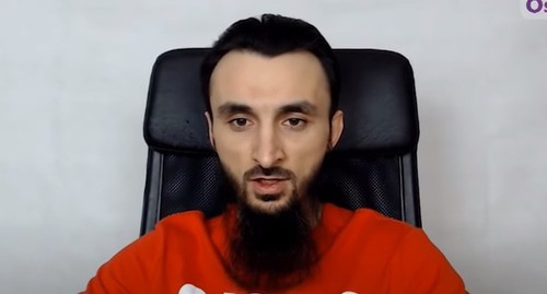 Тумсо Абдурахманов. Фото: скриншот видео "
OstWest" https://www.youtube.com/watch?v=qm7uzazCWjc