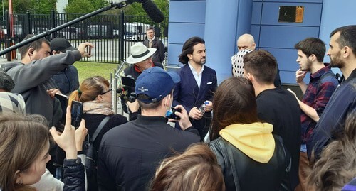 Адвокат Мусаев после заседания у здания суда. Фото Рустама Джалилова для "Кавказского узла" Адвокат Мусаев после заседания у здания суда. Фото Рустама Джалилова для "Кавказского узла"