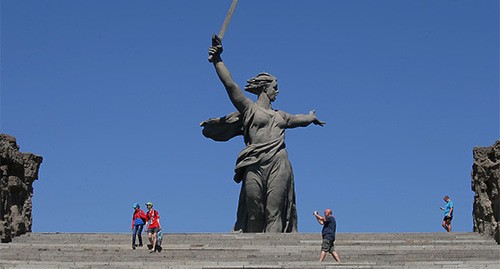 Мамаев курган в Волгограде. Фото: REUTERS/Gleb Garanich Мамаев курган в Волгограде. Фото: REUTERS/Gleb Garanich