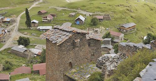 Высокогорный район Тушети. Фото: CC BY-SA 2.0 / Flikr / Andrzej Wójtowicz / Tusheti - Omalo Высокогорный район Тушети. Фото: CC BY-SA 2.0 / Flikr / Andrzej Wójtowicz / Tusheti - Omalo