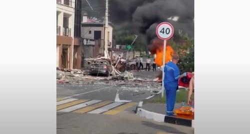Последствия взрыва в гостинице Геленджика. Кадр видео
Юра Озаровский
https://www.youtube.com/watch?v=_F7iyNxZi1o Последствия взрыва в гостинице Геленджика. Кадр видео
Юра Озаровский
https://www.youtube.com/watch?v=_F7iyNxZi1o