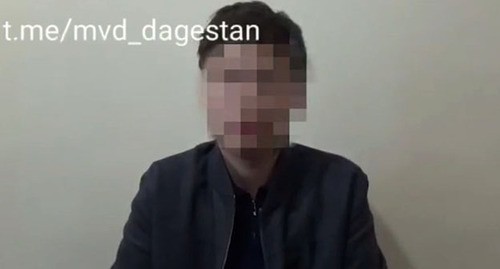 Допрос школьника, подозреваемого в убийстве своего одноклассника. 11 октября 2021 года. Скриншот видео t.me/mvd_dagestan Допрос школьника, подозреваемого в убийстве своего одноклассника. 11 октября 2021 года. Скриншот видео t.me/mvd_dagestan