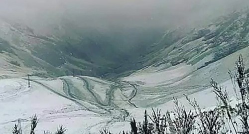 Автодорога Пшавели-Абано-Омало. Фото Зазы Бугридзе https://sputnik-georgia.ru/20211026/doroga-v-napravlenii-vysokogornoy-tusheti-zakryta-iz-za-pogodnykh-usloviy-261487832.html Автодорога Пшавели-Абано-Омало. Фото Зазы Бугридзе https://sputnik-georgia.ru/20211026/doroga-v-napravlenii-vysokogornoy-tusheti-zakryta-iz-za-pogodnykh-usloviy-261487832.html