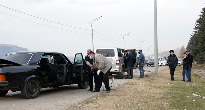 На месте задержания в Карачаевске. Фото Пресс-служба МВД по Карачаево-Черкесской Республике
На месте задержания в Карачаевске. Фото Пресс-служба МВД по Карачаево-Черкесской Республике