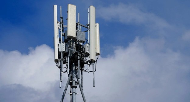 Вышки 5G, фото: https://ru.wikipedia.org/wiki/%D0%91%D0%B0%D0%B7%D0%BE%D0%B2%D0%B0%D1%8F_%D1%81%D1%82%D0%B0%D0%BD%D1%86%D0%B8%D1%8F Вышки 5G, фото: https://ru.wikipedia.org/wiki/%D0%91%D0%B0%D0%B7%D0%BE%D0%B2%D0%B0%D1%8F_%D1%81%D1%82%D0%B0%D0%BD%D1%86%D0%B8%D1%8F