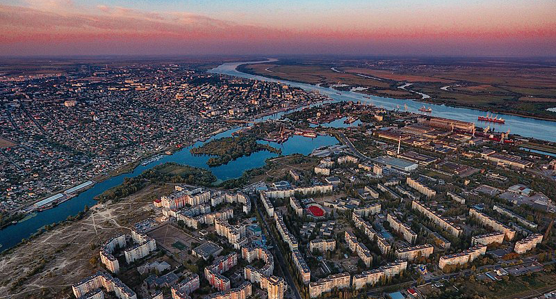 Херсон. Фото Ambidekstriy88 https://ru.wikipedia.org/wiki/Файл:Карантинный_остров_Херсон.jpg Херсон. Фото Ambidekstriy88 https://ru.wikipedia.org/wiki/Файл:Карантинный_остров_Херсон.jpg