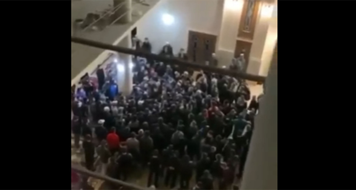 Сход в мечети. Скриншот https://vk.com/wall-74219800_1350725 Сход в мечети. Скриншот https://vk.com/wall-74219800_1350725
