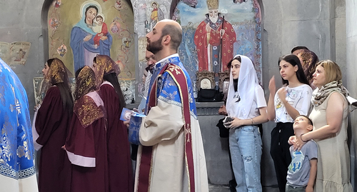 Арцахская епархия Армянской апостольской церкви 18 августа провела последнюю литургию в церкви Святого Вознесения в Бердзоре. Фото Алвард Григорян для "Кавказского узла"