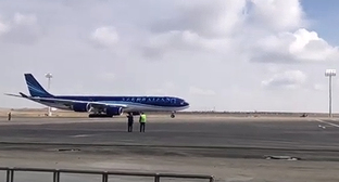 Пассажирский самолет 