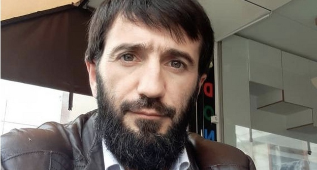 Багаудин Гайтукиев. Фото: Центр защиты прав человека "Мемориал"* https://telegra.ph/Advokat-ingushskogo-vracha-podal-zhalobu-na-obvinenie-v-terrorizme-03-10 Багаудин Гайтукиев. Фото: Центр защиты прав человека "Мемориал"* https://telegra.ph/Advokat-ingushskogo-vracha-podal-zhalobu-na-obvinenie-v-terrorizme-03-10
