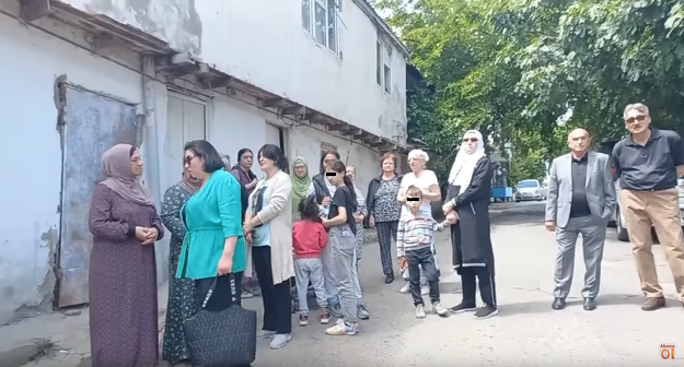Жители старого квартала в Баку, стоп-кадр видео канала
Kanal13 XƏBƏR https://www.youtube.com/watch?v=OpbMygUdoig Жители старого квартала в Баку, стоп-кадр видео канала
Kanal13 XƏBƏR https://www.youtube.com/watch?v=OpbMygUdoig