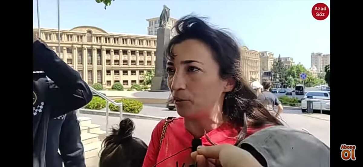 Супруга Агиля Гумбатова Айгюн во время акции. Баку, 23 мая 2023 года. Скриншот видео https://www.youtube.com/watch?v=QEq883RUUuk Супруга Агиля Гумбатова Айгюн во время акции. Баку, 23 мая 2023 года. Скриншот видео https://www.youtube.com/watch?v=QEq883RUUuk