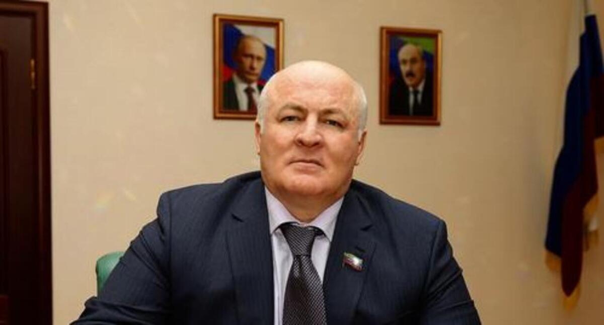 Магомед Сулейманов. Фото: ФОМС по Республике Дагестан http://www.fomsrd.ru/upload/iblock/dcf/_A0A0449.JPG Магомед Сулейманов. Фото: ФОМС по Республике Дагестан http://www.fomsrd.ru/upload/iblock/dcf/_A0A0449.JPG
