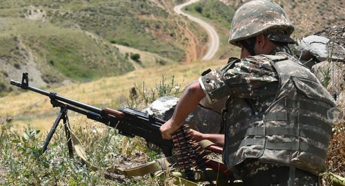 Боевая позиция в армянской армии. Фото пресс-службы МО Армении https://mil.am/hy/news/8402 Боевая позиция в армянской армии. Фото пресс-службы МО Армении https://mil.am/hy/news/8402