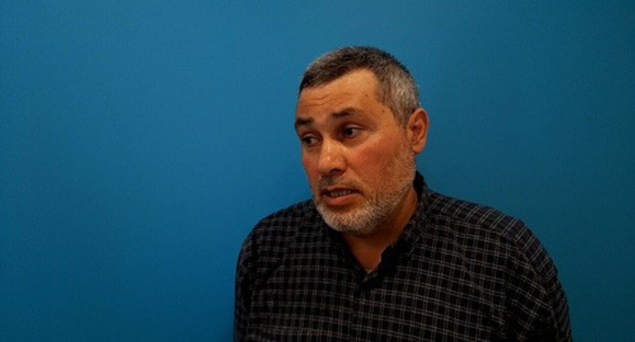 Эдуард Атаев. Стоп-кадр из видео "Кавказского узла" "Штаб Навального появился в Дагестане вопреки угрозам" https://www.kavkaz-uzel.eu/videos/6658 Эдуард Атаев. Стоп-кадр из видео "Кавказского узла" "Штаб Навального появился в Дагестане вопреки угрозам" https://www.kavkaz-uzel.eu/videos/6658