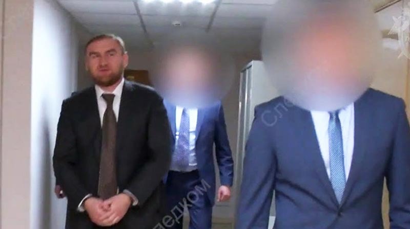 Рауф Арашуков. Скриншот видео Следственного комитета РФ Рауф Арашуков. Скриншот видео Следственного комитета РФ