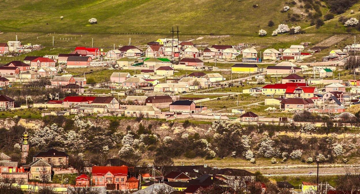 Село Гази-Юрт, Ингушетия. Фото https://www.wikiznanie.ru/wp/index.php/Гази-Юрт Село Гази-Юрт, Ингушетия. Фото https://www.wikiznanie.ru/wp/index.php/Гази-Юрт