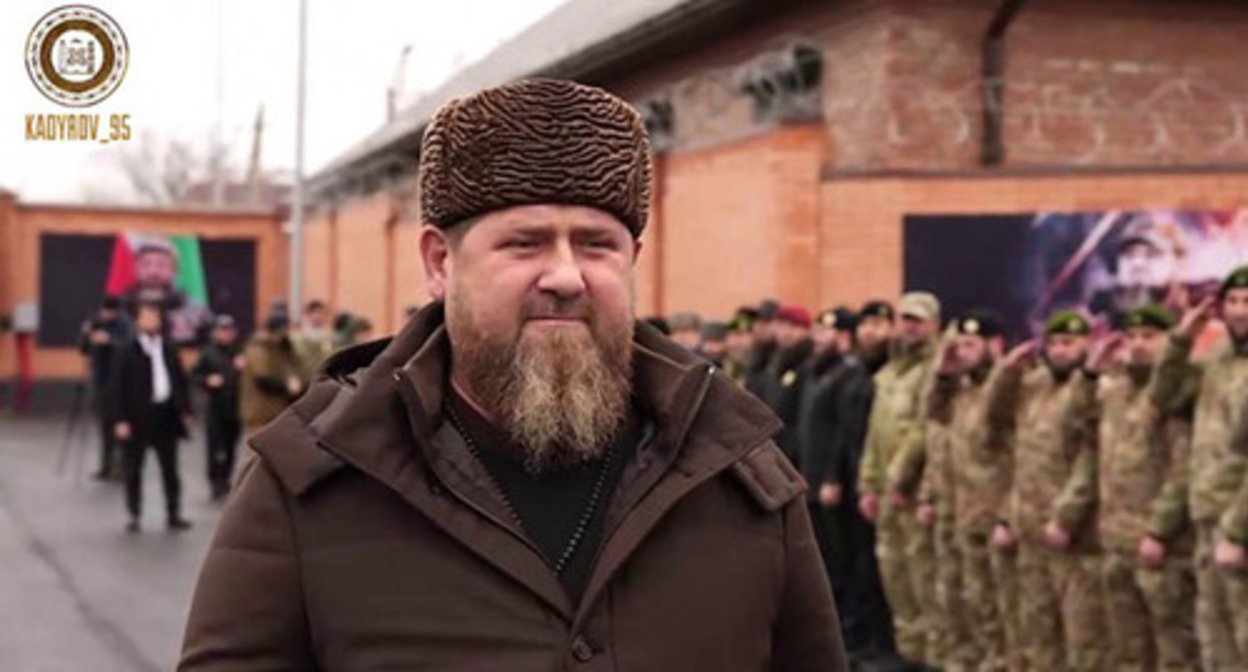 Кадыров на базе батальона имени Байсангура Беноевского. Фото: https://grozny.tv/news/main/58847 Кадыров на базе батальона имени Байсангура Беноевского. Фото: https://grozny.tv/news/main/58847