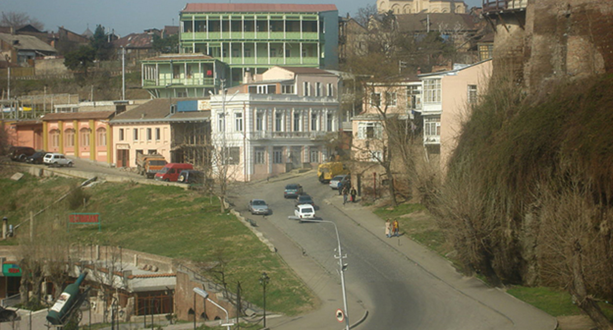 Тбилиси. Фото: Kober. https://ru.wikipedia.org Тбилиси. Фото: Kober. https://ru.wikipedia.org