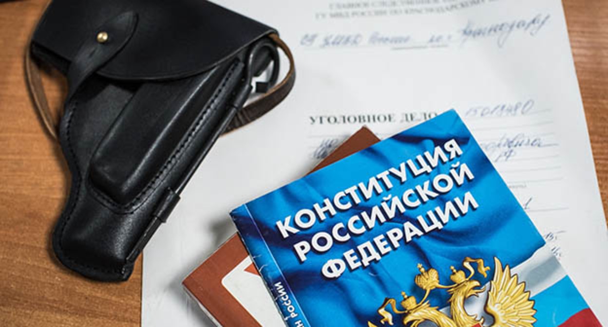 Уголовное дело. Фото Елены Синеок, "Юга.ру" Уголовное дело. Фото Елены Синеок, "Юга.ру"