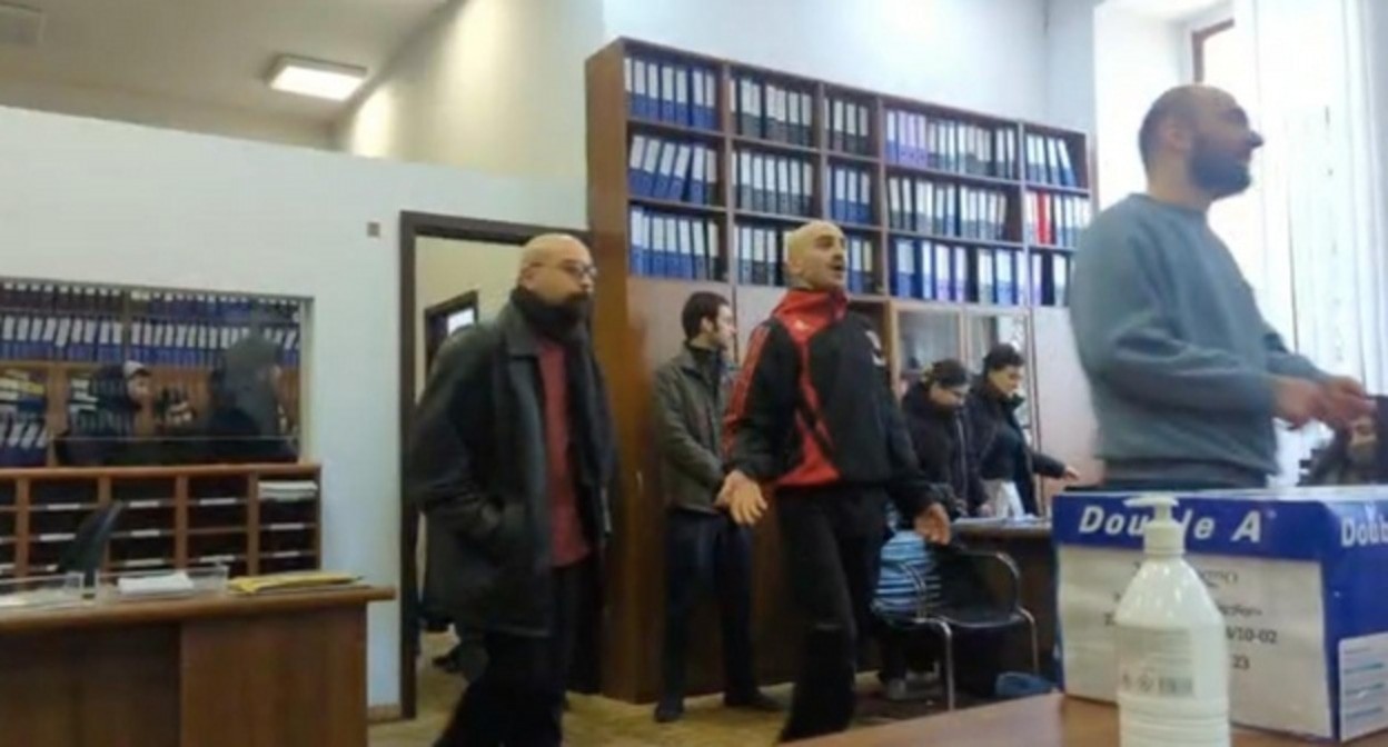 Участники акции протеста в Тбилисском госуниверситете. Фото: "Газета Батумелеби" https://ru.netgazeti.ge/58465/ Участники акции протеста в Тбилисском госуниверситете. Фото: "Газета Батумелеби" https://ru.netgazeti.ge/58465/