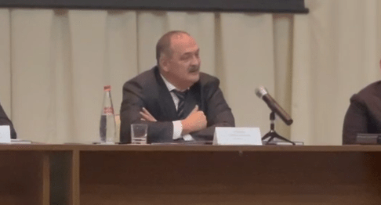 Меликов на заседании совета по образованию и науке. Стоп-кадр видео из Telegram-канала администрации главы Дагестана от 31.01.24, https://t.me/agiprd/12409 Меликов на заседании совета по образованию и науке. Стоп-кадр видео из Telegram-канала администрации главы Дагестана от 31.01.24, https://t.me/agiprd/12409