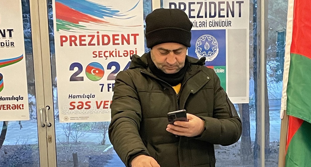 На избирательном участке. Баку, 7 февраля 2024 г. Фото Фаика Меджида для "Кавказского узла" На избирательном участке. Баку, 7 февраля 2024 г. Фото Фаика Меджида для "Кавказского узла"