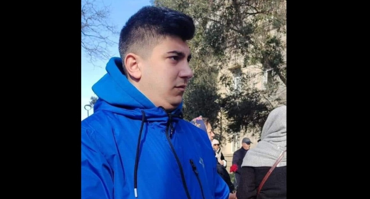 Эюб Челеби. Фото со страницы активиста Рамина Алиева в Facebook (деятельность компании Meta, которая владеет Facebook, запрещена в России) https://www.facebook.com/photo/?fbid=1226046168782219&set=a.303038954416283 Эюб Челеби. Фото со страницы активиста Рамина Алиева в Facebook (деятельность компании Meta, которая владеет Facebook, запрещена в России) https://www.facebook.com/photo/?fbid=1226046168782219&set=a.303038954416283