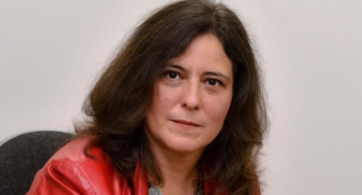 Мариана Кацарова, фото: Mariana Katzarova https://ru.m.wikipedia.org/wiki/%D0%A4%D0%B0%D0%B9%D0%BB:%D0%9C%D0%B0%D1%80%D0%B8%D1%8F%D0%BD%D0%B0_%D0%9A%D0%B0%D1%86%D0%B0%D1%80%D0%BE%D0%B2%D0%B0.jpg Мариана Кацарова, фото: Mariana Katzarova https://ru.m.wikipedia.org/wiki/%D0%A4%D0%B0%D0%B9%D0%BB:%D0%9C%D0%B0%D1%80%D0%B8%D1%8F%D0%BD%D0%B0_%D0%9A%D0%B0%D1%86%D0%B0%D1%80%D0%BE%D0%B2%D0%B0.jpg