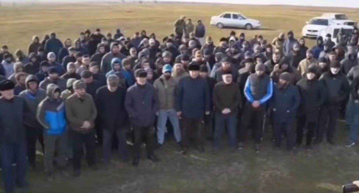 Чеченцы Ауха, фото: стоп-кадр видео канала Хамида Гамзатова https://www.youtube.com/watch?v=Pvu32WoWFtg Чеченцы Ауха, фото: стоп-кадр видео канала Хамида Гамзатова https://www.youtube.com/watch?v=Pvu32WoWFtg