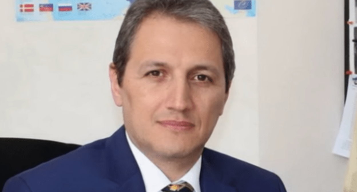 Алескер Мамедли. Стоп-кадр видео из YouTube-канала APA TV от 09.03.24, https://www.youtube.com/watch?v=dWeTi7lxY00 Алескер Мамедли. Стоп-кадр видео из YouTube-канала APA TV от 09.03.24, https://www.youtube.com/watch?v=dWeTi7lxY00