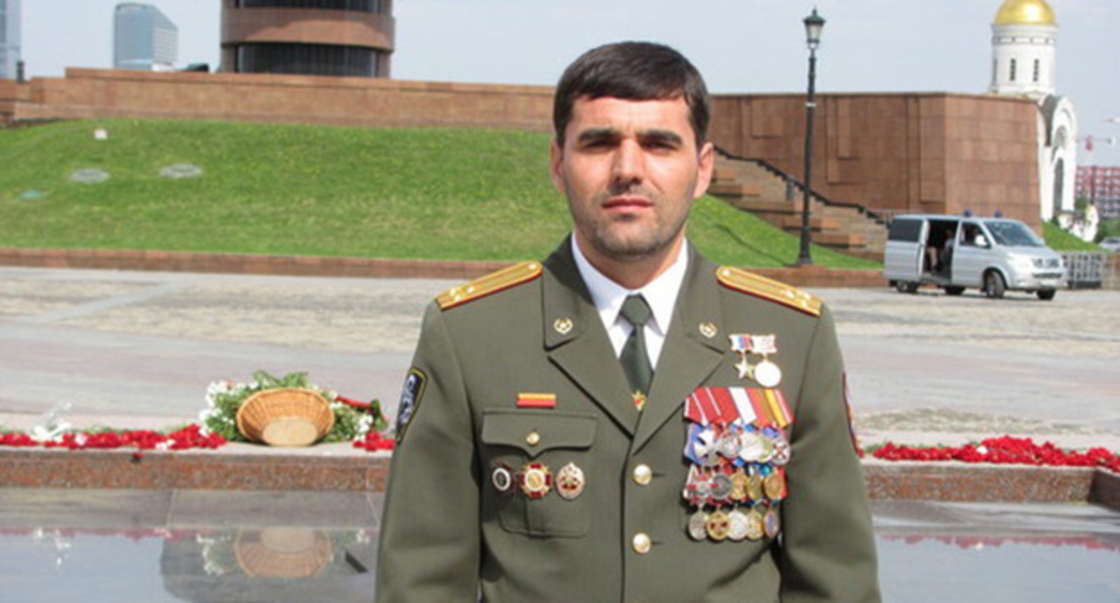 Алибек Делимханов. Фото: Вести Чеченской Республики https://vesti095.ru Алибек Делимханов. Фото: Вести Чеченской Республики https://vesti095.ru
