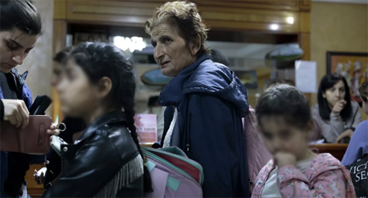 Карабахские беженцы. Скриншот видео Euronews https://ru.euronews.com/2023/09/25/nagorno-humanitarian-crisis Карабахские беженцы. Скриншот видео Euronews https://ru.euronews.com/2023/09/25/nagorno-humanitarian-crisis