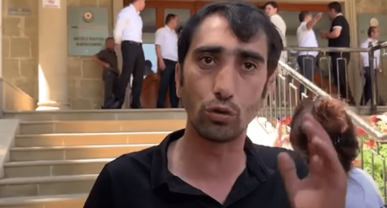 Теймур Керимов. Стоп-кадр видео Obyektiv TV от 12.06.2019, https://www.youtube.com/watch?v=PJA2NgCTiBQ Теймур Керимов. Стоп-кадр видео Obyektiv TV от 12.06.2019, https://www.youtube.com/watch?v=PJA2NgCTiBQ