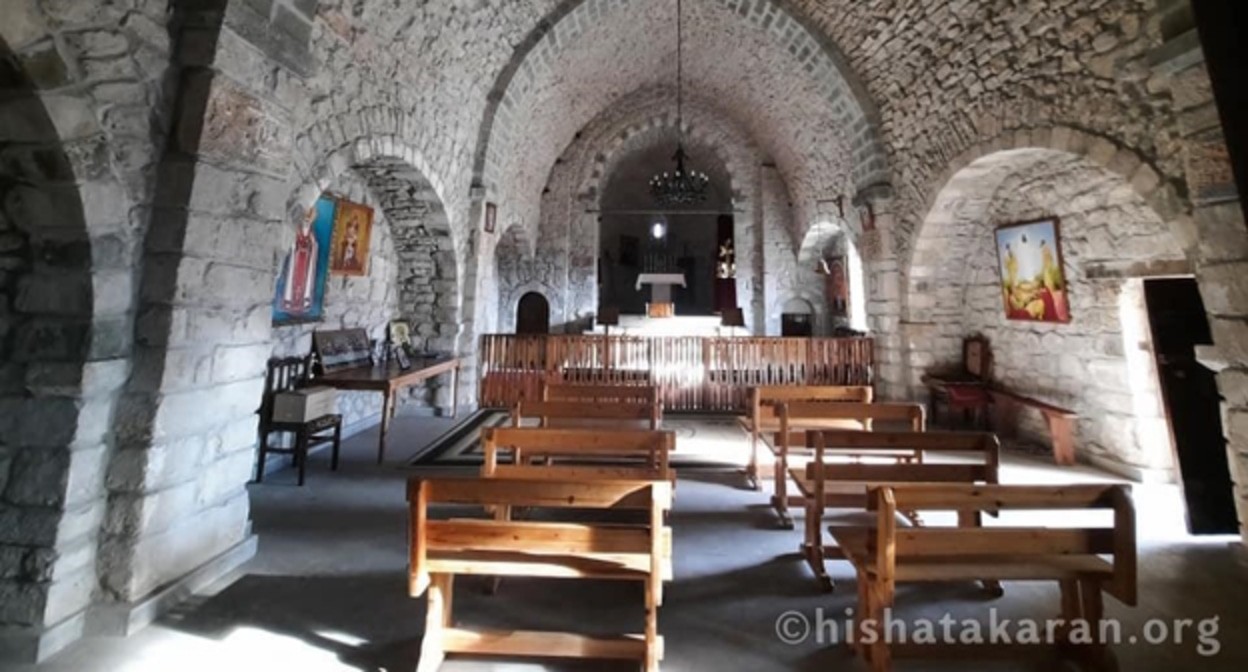 Церковь в Нагорном Карабахе, фото: Армине Хайрапетян, https://hishatakaran.org/en/gallery/photos/photos Церковь в Нагорном Карабахе, фото: Армине Хайрапетян, https://hishatakaran.org/en/gallery/photos/photos