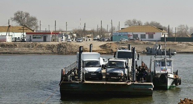 В селе Тишково Володарского района. Фото: пресс-служба губернатора АО В селе Тишково Володарского района. Фото: пресс-служба губернатора АО