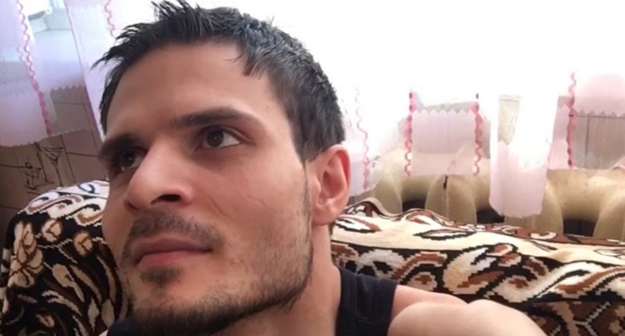 Павел Прокудин, стоп-кадр видео https://www.youtube.com/watch?v=yL1pHYghbz0&embeds_referring_euri=https%3A%2F%2Fyastatic.net%2F&source_ve_path=Mjg2NjY&feature=emb_logo Павел Прокудин, стоп-кадр видео https://www.youtube.com/watch?v=yL1pHYghbz0&embeds_referring_euri=https%3A%2F%2Fyastatic.net%2F&source_ve_path=Mjg2NjY&feature=emb_logo