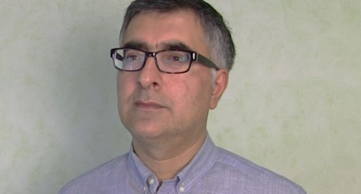 Анар Мамедли. Фото: Voice of America. Anar Məmmədli: Belarusda və Azərbaycanda ciddi repressiya maşını çalışır Анар Мамедли. Фото: Voice of America. Anar Məmmədli: Belarusda və Azərbaycanda ciddi repressiya maşını çalışır