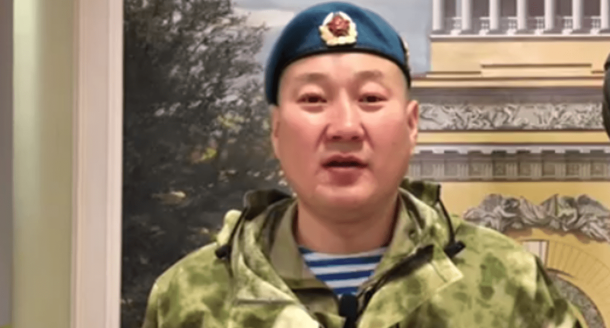Алтан Музаев. Стоп-кадр видео из Telegram-канала КалмГУ от 07.05.24, https://t.me/kalmguoficial/7877 Алтан Музаев. Стоп-кадр видео из Telegram-канала КалмГУ от 07.05.24, https://t.me/kalmguoficial/7877