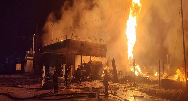 Взрыв на АЭС под Ереваном. 7 июня 2024 г. Фото: apa.az https://ru.apa.az/strani-snq/v-armyanskom-gorode-abovyan-progremel-moshhnyi-vzryv-video-574939 Взрыв на АЭС под Ереваном. 7 июня 2024 г. Фото: apa.az https://ru.apa.az/strani-snq/v-armyanskom-gorode-abovyan-progremel-moshhnyi-vzryv-video-574939